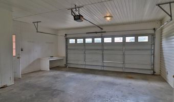 1222 E Main St, Ariton, AL 36311