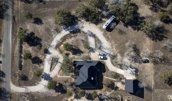 1007 BLUEBONNET Ln, Adkins, TX 78101