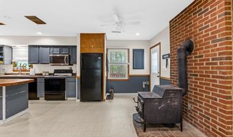 4586 SPOTSWOOD Trl, Barboursville, VA 22923