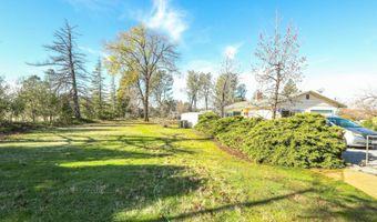 17405 Maryann Ln, Anderson, CA 96007