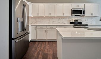 16 Jordan Ln, Colchester, CT 06415