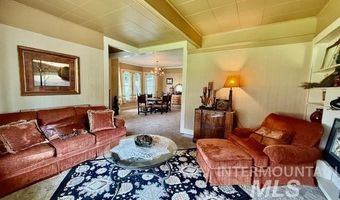 407 1st St, Asotin, WA 99402