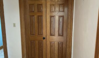 911 Pine St, Atlantic, IA 50022