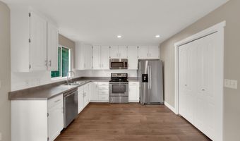 10207 N COTTONWOOD Dr, Cedar Hills, UT 84062