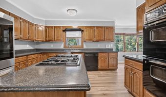 2101 HATHAWAY HEIGHTS Rd, Anniston, AL 36207
