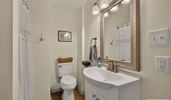 212 Archer St, Blackfoot, ID 83221