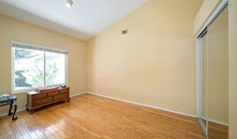 610 Creekside Ave, Oceanside, CA 92057