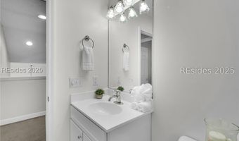 23 Little Creek Rd, Beaufort, SC 29907