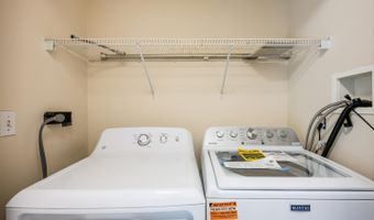 173 Anton Dr, Bridgeport, CT 06606