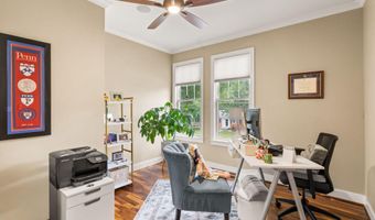 4226 40TH St N, Arlington, VA 22207