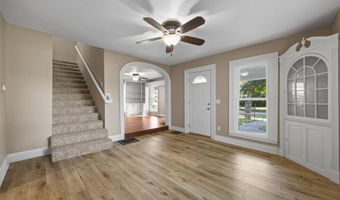 204 N Huber St, Anamosa, IA 52205