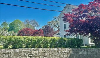 432 Fairview Ave, Coventry, RI 02816