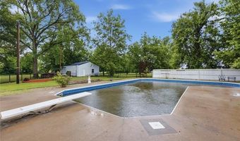 401 E Main St, Adair, OK 74330