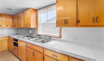 406 S Main St, Archie, MO 64725