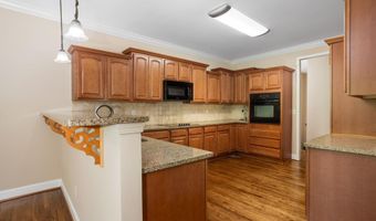 215 DAVIS ACRES Dr, Alpine, AL 35014