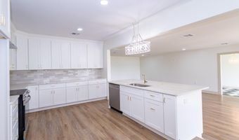 128 Neumeyer Ln, Basile, LA 70515
