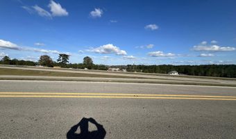 704 W Frontage Dr, Wiggins, MS 39577