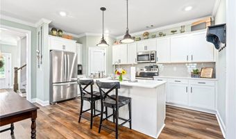 594 Grey Oak Cir, Auburn, AL 36830