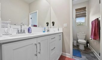 2011 Copernicus Ct, Escondido, CA 92026