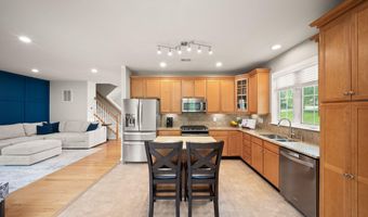 43117 BALTUSROL Ter, Ashburn, VA 20147