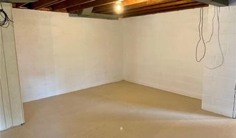1004 S 2nd St, Alma, WI 54610