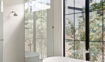 1136 STETSON St, Orlando, FL 32804