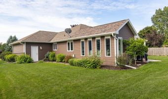 W3042 JUST ABOUT Lane, Appleton, WI 54915