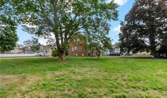 122 Market St, Warren, RI 02885