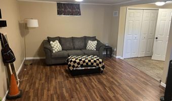 350 S 6th St, Akron, IA 51001