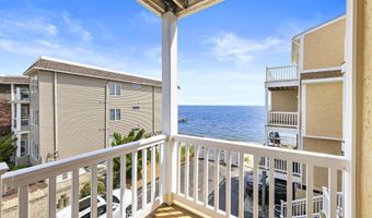 401 Bay Shore Dr 18B, Barnegat, NJ 08005
