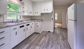 304 South St, Auburn, MA 01501