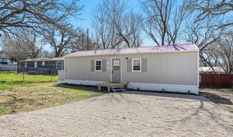 88 Live Oak St, Alvarado, TX 76009