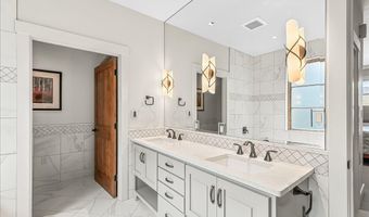 175 Lithia Way 303, Ashland, OR 97520