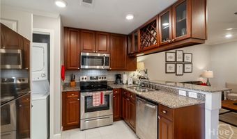 250 Broad St W 819, Athens, GA 30601