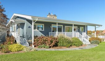 1 Delray Dr, Narragansett, RI 02882