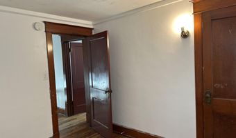 19 Pennsylvania Ave, Albany, NY 12206