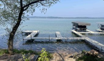 8923 Torch Lake Dr SE, Alden, MI 49612