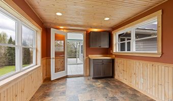 222 Ward Rd, Augusta, ME 04330