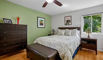 8308 LILLY STONE Dr, Bethesda, MD 20817