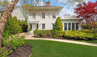 104 Lake Dr, Allenhurst, NJ 07711