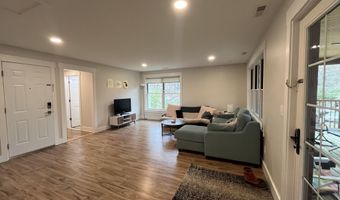 1702 Hill St, Ann Arbor, MI 48104