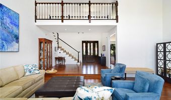 29302 Laro Dr, Agoura Hills, CA 91301