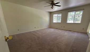 5390 Vinewood Cir, Fallon, NV 89406