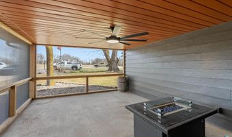 1409 Splitrock Blvd, Brandon, SD 57005