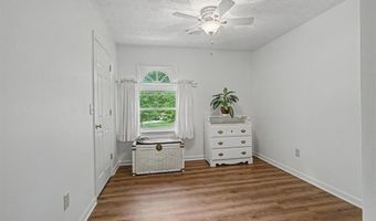 4802 Thornwood Dr, Acworth, GA 30102