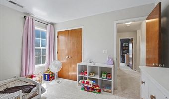 928 Bluestem Dr, Baldwin City, KS 66006