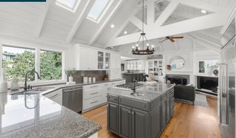 136 Tracy Ln, Alamo, CA 94507
