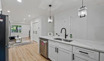 305 34TH Pl NE, Washington, DC 20019