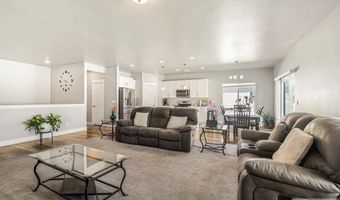 408 N Curlew Dr, Ammon, ID 83401