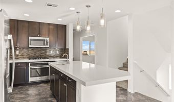 10525 Shiny Skies Dr, Las Vegas, NV 89129